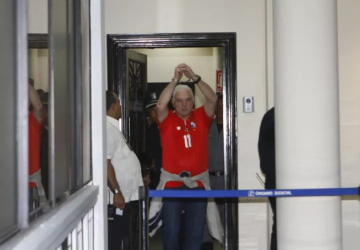 En los últimos días, el expresidente Ricardo Martinelli ha estado padeciendo problemas de salud. Archivo
