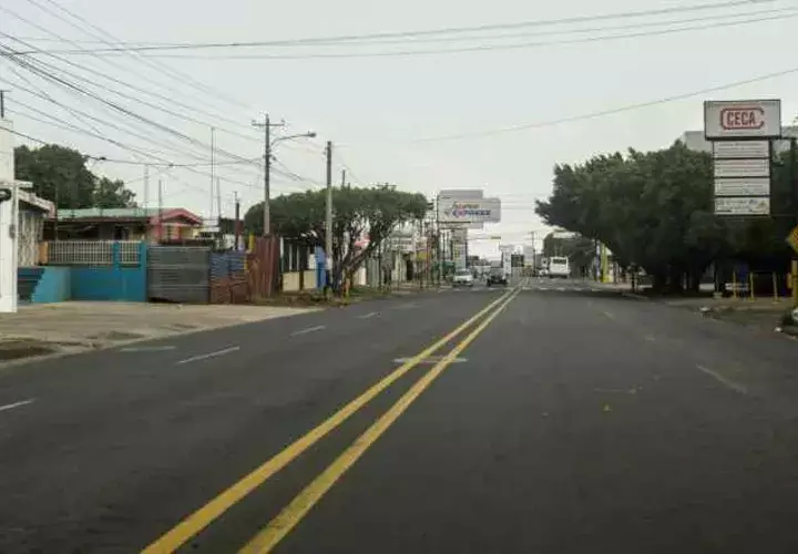 Las calles permanecieron vacías durante la primera jornada del día de ayer. 