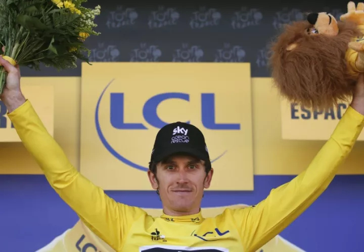 El británico Geraint Thomas se mostró emocionado por su triunfo. /Foto AP