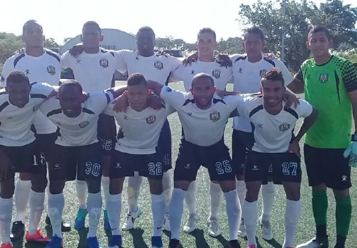 El equipo logró mantenerse en la primera división panameña. /Foto Archivo