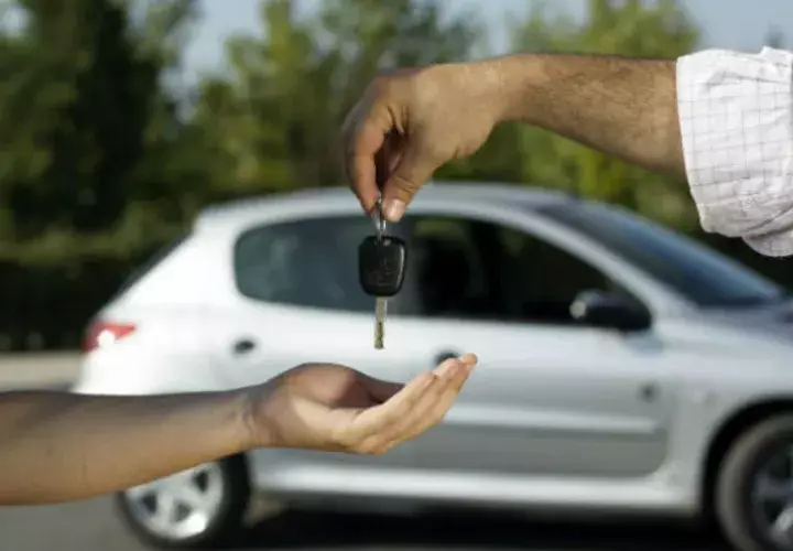 Aconsejan comparar precios e inventarios de piezas antes de realizar la compra