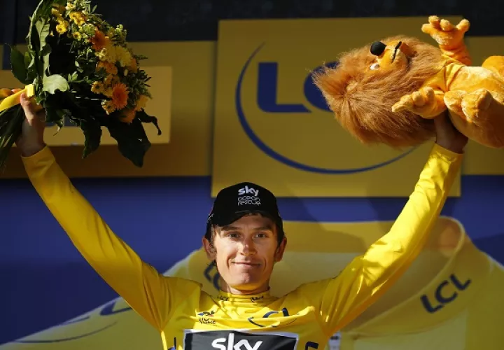 Thomas lidera el Tour.