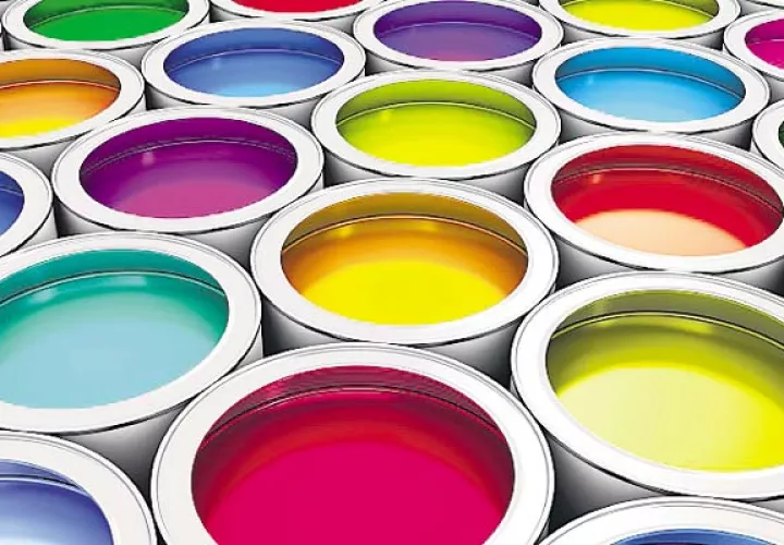Lo más común es dejarse llevar por las ofertas en pinturas. /Foto: cortesía 