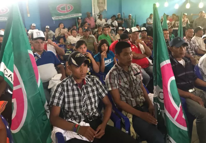 Reunión de Riccardo Francolini con miembros del CD en Chiriquí. Foto/Cortesía