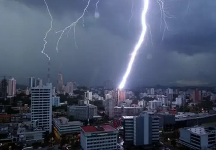 El fenómeno se debe a una Onda Tropical que afecta el istmo de Panamá / Foto: Archivo.