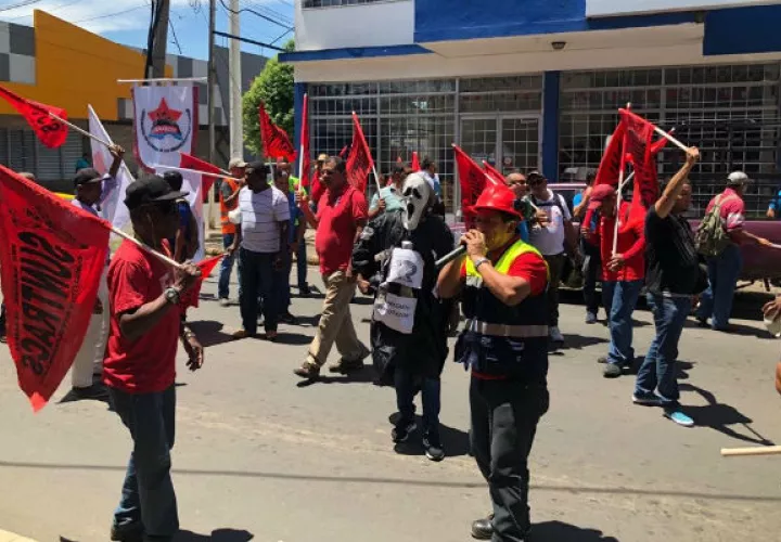 Miembros del Suntracs se manifestaron en David nuevamente. Foto: Mayra Madrid. 