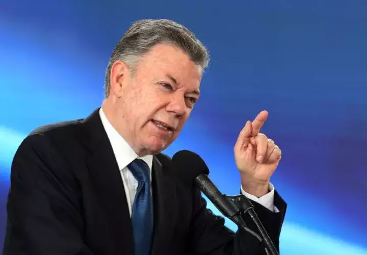 Juan Manuel Santos concluyó sus ocho años de gobierno y señala que está acostumbrado a las acusaciones de Nicolás Maduro. EFE 