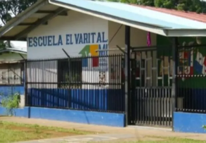 Escuela El Varital en el distrito de David, Chiriquí