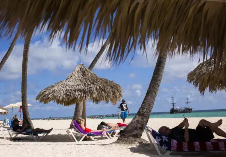 Disminuyen turistas europeos. EFE