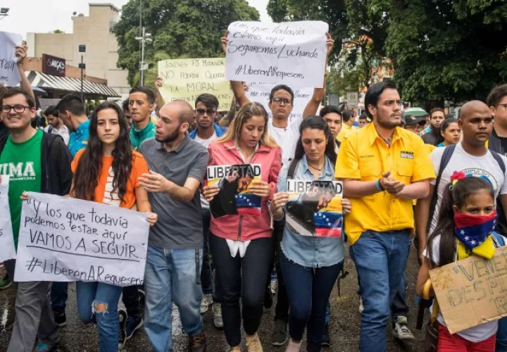 Exigen al presidente Nicolás  Maduro la liberación  del diputado detenido. EFE