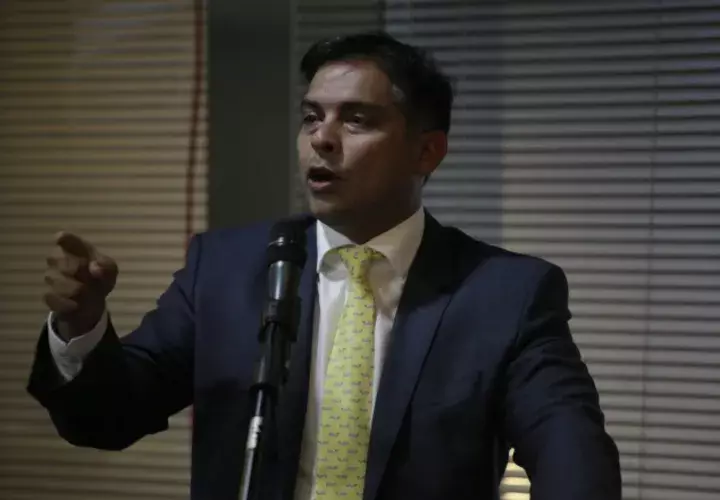 Valderrama asegura que él ha actuado con total transparencia. /Foto Víctor Arosemena