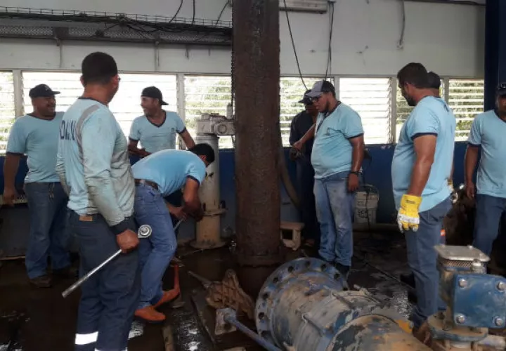 Los trabajos de reparación de la planta potabilizadora culminó en horas de la madrugada. Foto/Thays Domínguez