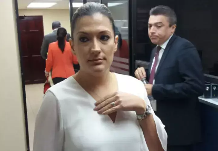Delia María Arosemena, esposa del ministro Eduardo Carles.