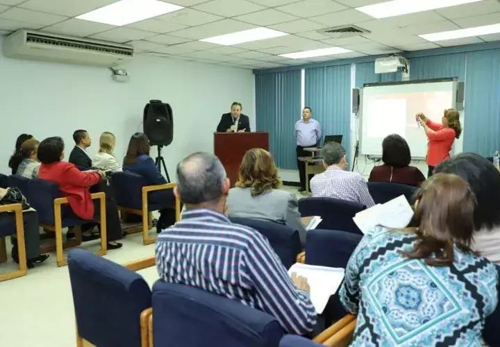 Panamá sigue bajando en el  Índice Global de Competitividad.