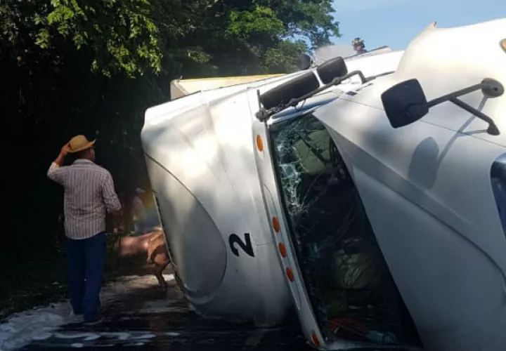 Se investigan las causas del accidente de tránsito. Foto/Cortesía