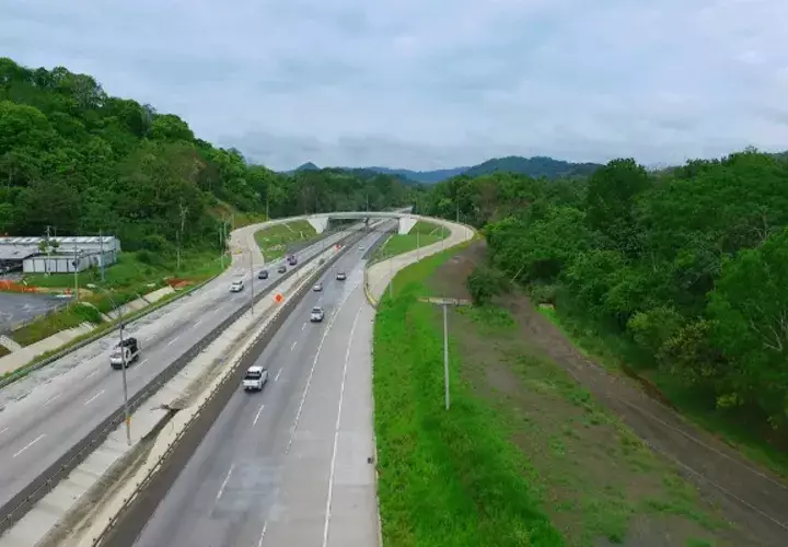 Las autoridades esperan mejorar el flujo vehicular. /Foto: UABR