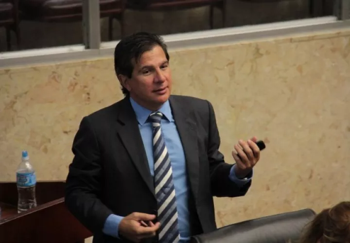 José Luis "Popi" Varela, diputado del circuito 6-2.