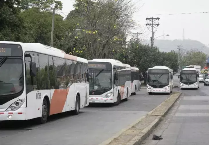 Sistema de transporte Metrobús. 