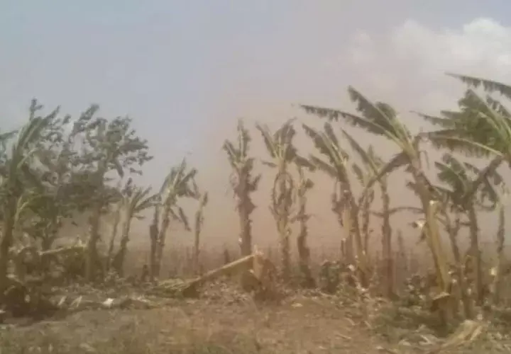 Autoridades panameñas desmintieron que el país fuera afectado por la nube. /Foto: Panamá América