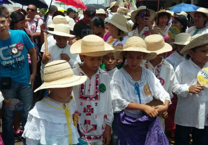 Tratan de preservar las tradiciones en Ocú. Foto/Thays Domínguez