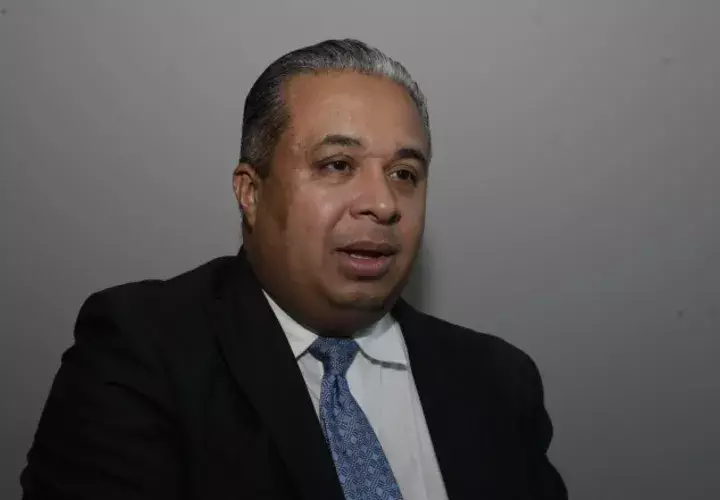 Roniel Ortiz, abogado del expresidente.