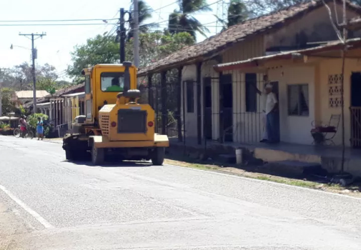 Las calles interna están en mal estado, además el servicio de agua potable es irregular. Foto/Thays Domínguez