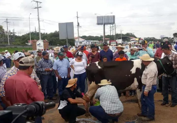 Piden respuesta concreta a los nueve puntos del pliego 