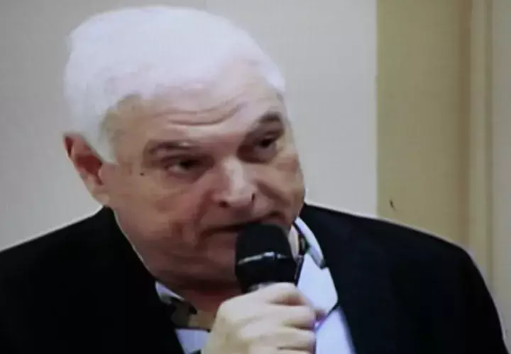 Defensa de Ricardo Martinelli alega que tiene graves afectaciones cardiológicas. 