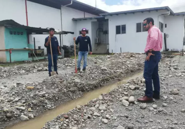 Construyen oficinas, dormitorios y sanitarios para personal que atenderá a peregrinos en la frontera de Paso Canoas.  Cortesía