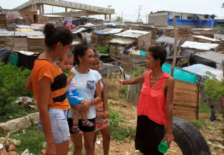 "En Venezuela era el hambre, o yo, no había comida, mi hija de once años dejó de ir al colegio porque no tenía el alimento".