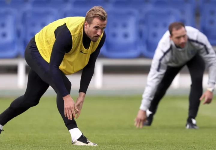 Harry Kane en el entrenamiento de Inglaterra. AP