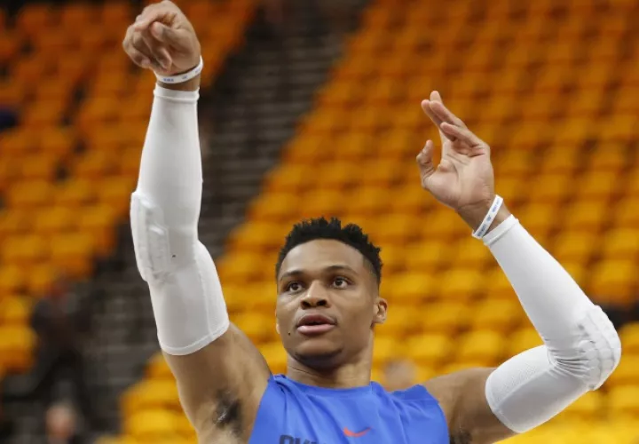 Westbrook tenía molestias en la rodilla. /Foto AP