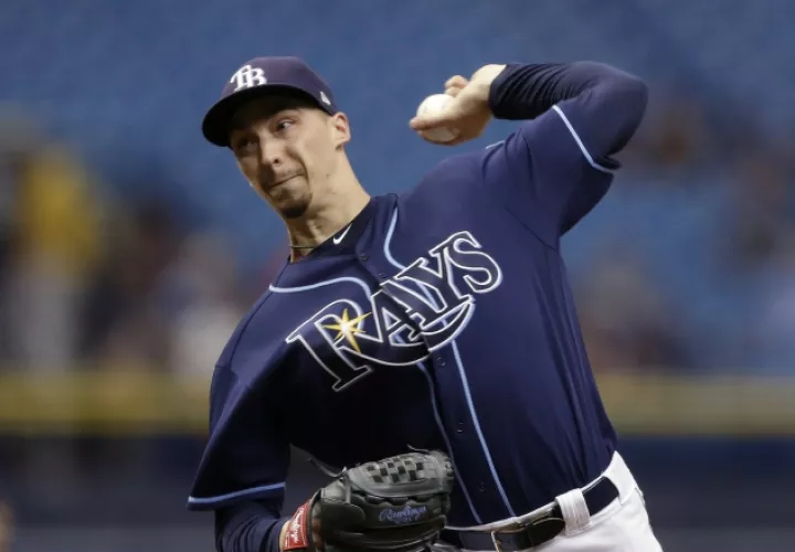 Blake Snell no dio libertades. /Foto AP