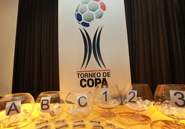 Ayer se realizó el sorteo del Torneo de Copa del fútbol panameño. Anayansi Gamez 