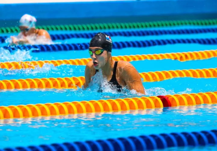 Jasmine Nocentini obtuvo ayer tres medallas doradas.