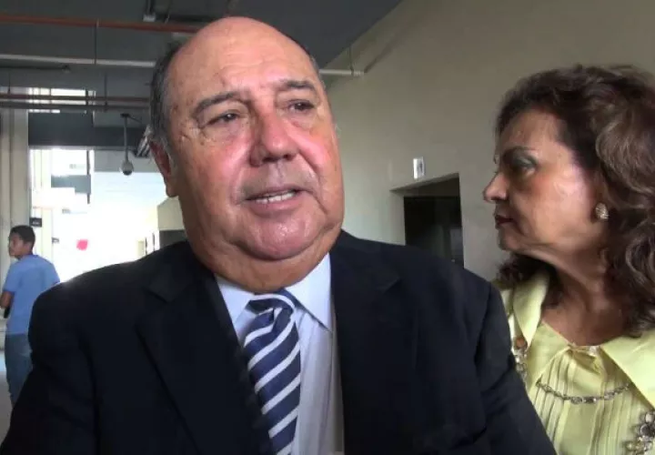 Carlos "Tito" Afu, diputado de Cambio Democrático.