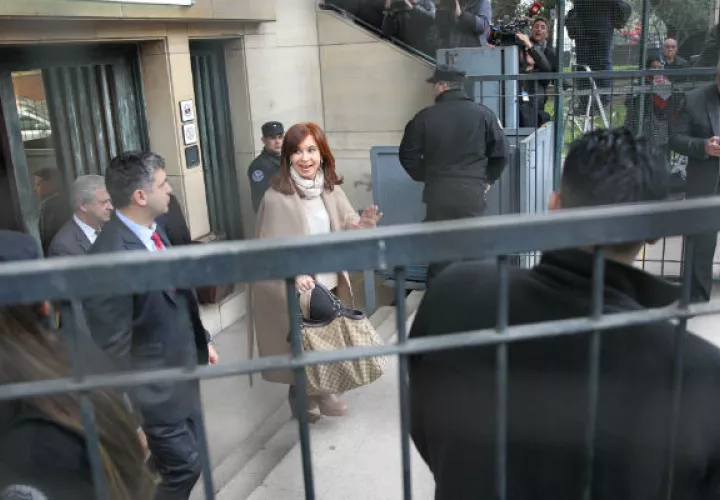 La expresidenta Cristina Fernández, enfrenta varios casos. FOTO/AP