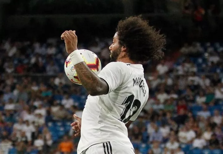 Marcelo trata de aclarar su situación.