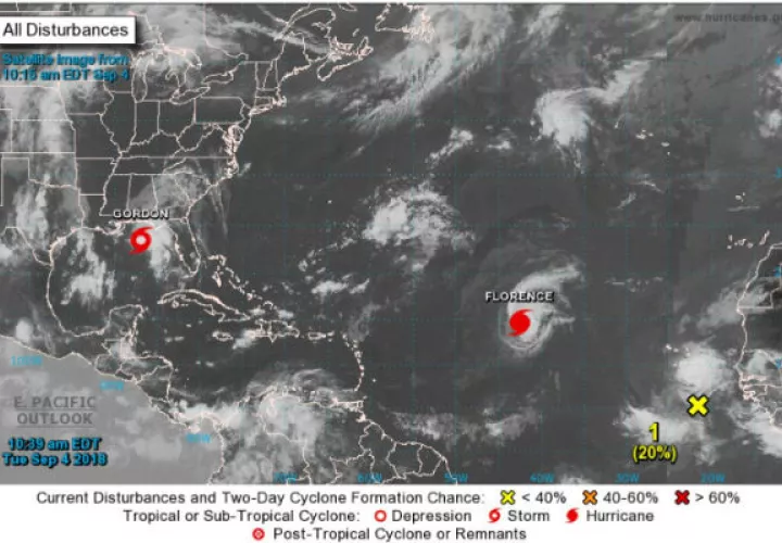 El emplazamiento de las dos tormentas tropicales Gordon (i), en el Golfo de México, y Florence (d) en el Atlántico. EFE