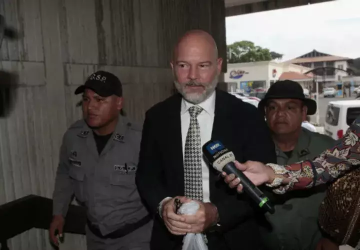 Caso de los pinchazos entra en su cuarto día de audiencia con la presencia de  Gustavo Pérez y Alejandro Garúz. Foto/Victor Arosemena