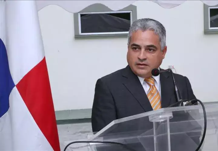 Magistrado presidente, Hernán De León. 