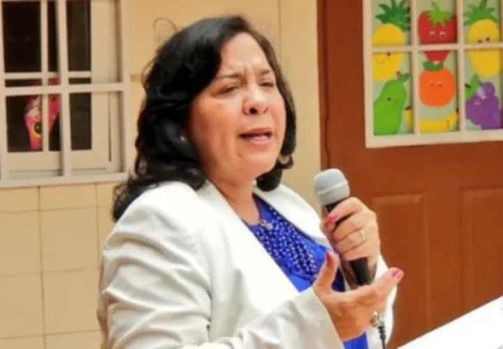 Marcela Paredes de Vásquez, exministra del Meduca. 