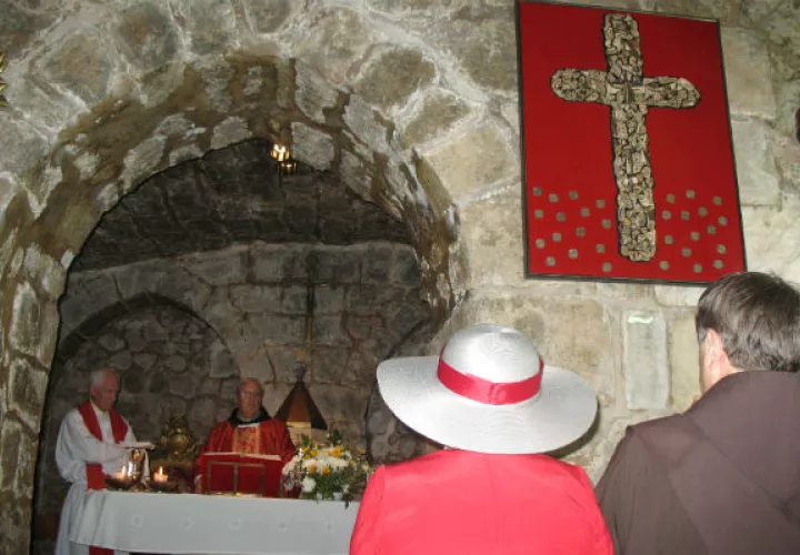 Sheila Lichacz en la misa con motivo de los 20 años de colgar en el Santuario del Santo Sepulcro Foto: John Lichacz..
