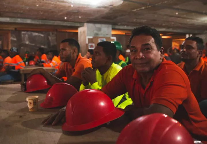 Suntracs exige a empresarios cumplir con las normas de seguridad en los proyectos de contrucción. Foto/Cortesía