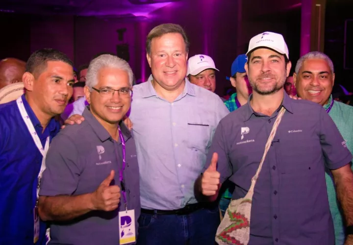 José Isabel Blandón, Juan Carlos Varela y Mario Etchelecu del Partido Panameñista.