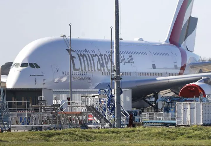  Hay dos razones legales que podrían impedirle a Emirates arrancar operaciones en México.