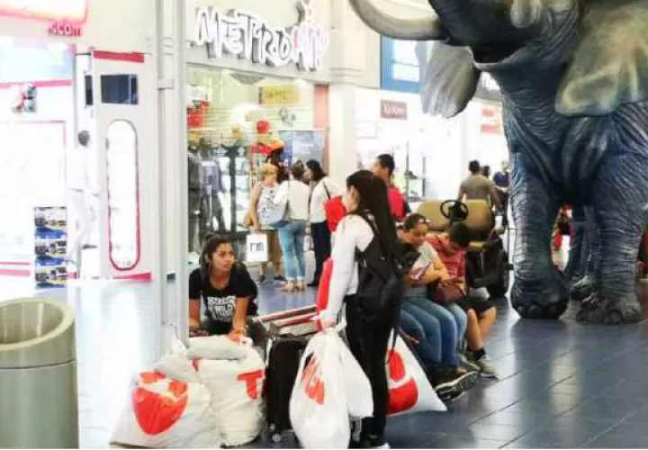 En el Panama Black Weekend se ofrecieron descuentos entre 20% a 70%. Archivo
