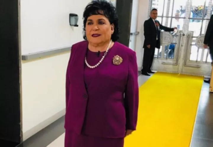Carmen Salinas.