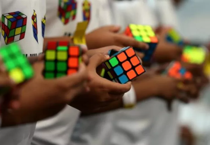 La Justicia europea confirma que la forma del "Cubo de Rubik" no es una marca. 