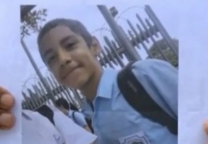 El menor corresponde al nombre de Jafeth Tejeira de 13 años quién cursa el séptimo grado en el Colegio Arnulfo Madrid y reside en el sector de Los   Abanicos en David.